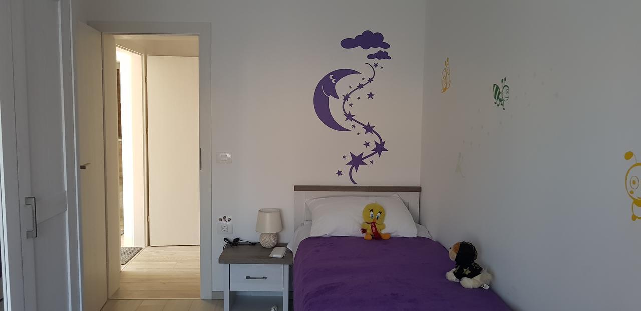 Apartmani Sanja 브르시 외부 사진